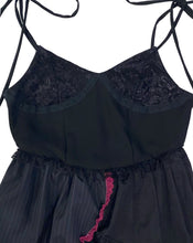 将图片加载到图库查看器,Prayer Dress