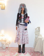 画像をギャラリービューアに読み込む, Skull Race Skirt