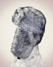 画像をギャラリービューアに読み込む, QUEEN  PYLON HAT-Wind
