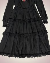 画像をギャラリービューアに読み込む, QUEEN GARDEN DRESS
