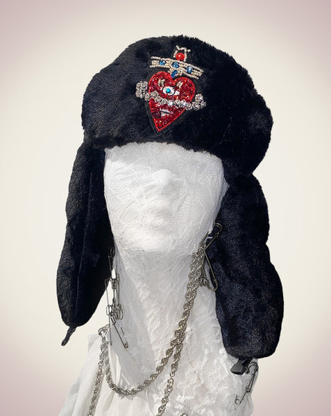QUEEN PYLON HAT-BLACK