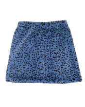 将图片加载到图库查看器，族SKIRT-DEEP LEO＊LAST One
