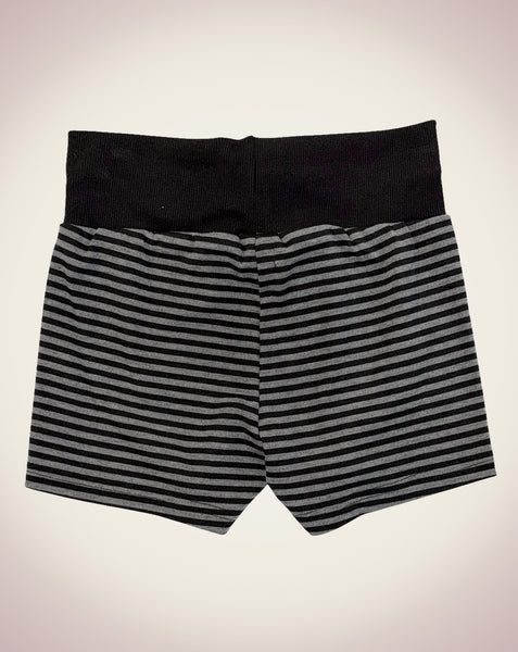 反抗期Short Pants-Black