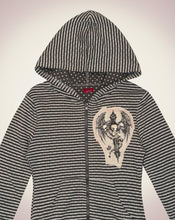 画像をギャラリービューアに読み込む, 反抗の勇者Hoodie Deep
